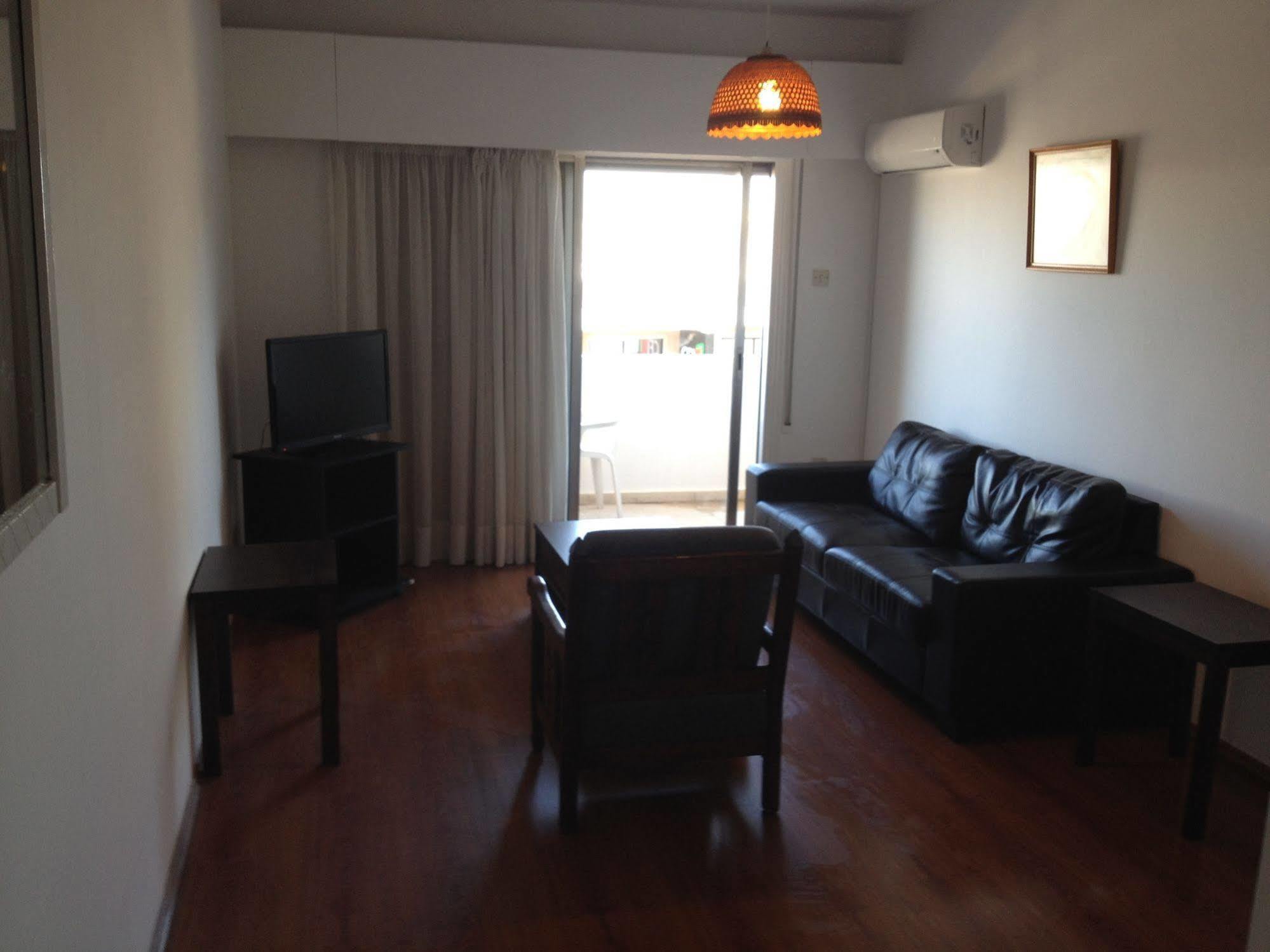 Francis Apartments 라르나카 외부 사진
