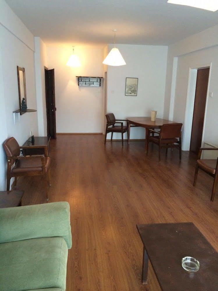 Francis Apartments 라르나카 외부 사진